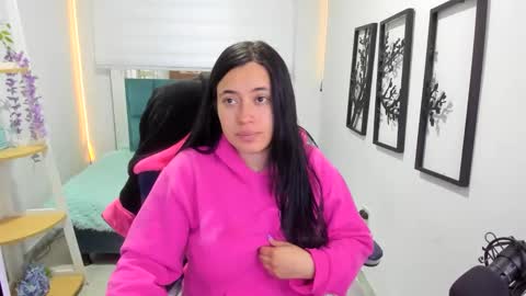 valery_bonnet1 online show from December 17, 11:27 am