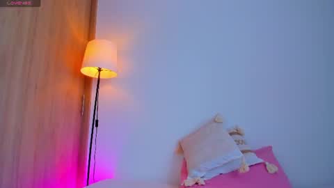 Snapshot of valery_kils chatting on July 12, 1:13 pm VALERY online show from July 12, 1:13 pm