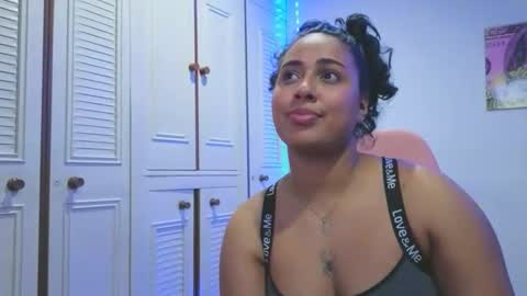 valery_lovex_ online show from April 11, 12:59 am