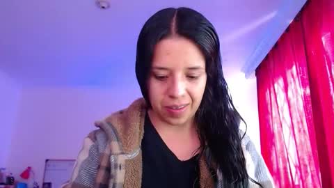 Snapshot of valery_meer_ chatting on February 27, 12:38 pm Valeria online show from February 27, 12:38 pm