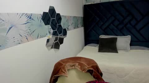 VALERY MORE online show from November 26, 12:17 pm