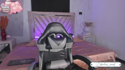 Val online show from November 6, 11:44 am