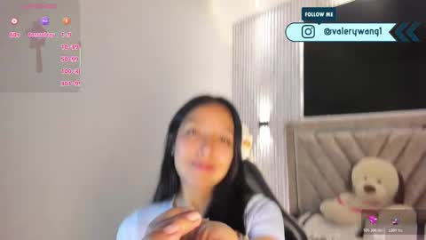 Val online show from March 3, 11:49 am