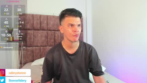 Snapshot of valerystonne_ chatting on February 8, 12:06 am Valery Stonne online show from February 8, 12:06 am