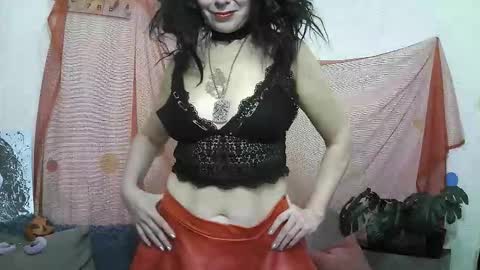 Snapshot of valerywin chatting on November 1, 11:18 pm Valery Win online show from November 1, 11:18 pm