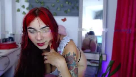 Snapshot of valeryy_sexyy chatting on May 4, 4:47 pm --- online show from May 4, 4:47 pm