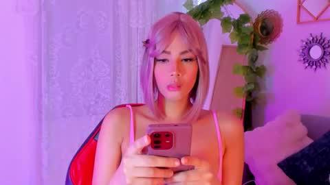 Snapshot of valezny69 chatting on December 2, 1:28 pm Valezny V online show from December 2, 1:28 pm