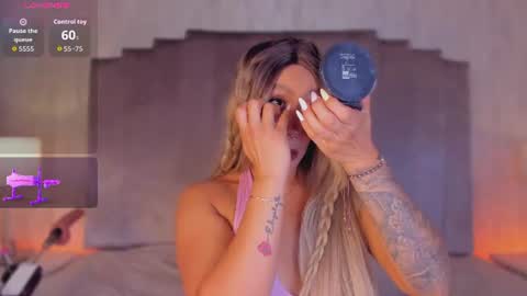 valka_doll online show from August 7, 7:05 pm