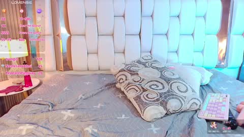 Valkiria moore  online show from January 21, 11:02 pm