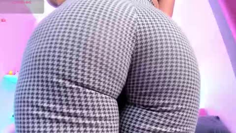 Valkiria online show from November 6, 5:30 am