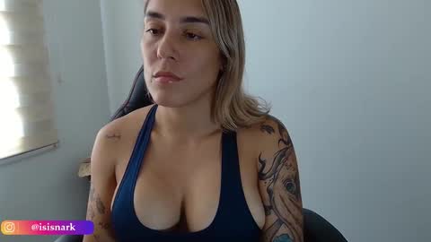 Snapshot of valkyriarose chatting on October 9, 3:43 pm Isis online show from October 9, 3:43 pm