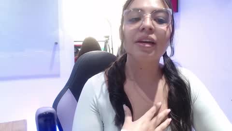 Vall online show from May 14, 4:36 pm