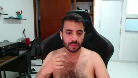 Snapshot of vallartamexi chatting on April 10, 1:22 am Roberto Carlos online show from April 10, 1:22 am