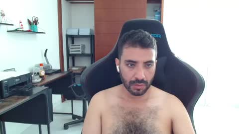 Snapshot of vallartamexi chatting on April 27, 9:46 pm Roberto Carlos online show from April 27, 9:46 pm