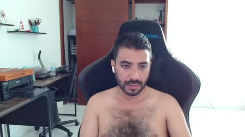 Snapshot of vallartamexi chatting on May 2, 11:21 pm Roberto Carlos online show from May 2, 11:21 pm