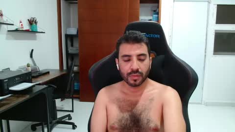 Snapshot of vallartamexi chatting on May 9, 4:50 am Roberto Carlos online show from May 9, 4:50 am