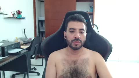 Snapshot of vallartamexi chatting on May 30, 9:45 pm Roberto Carlos online show from May 30, 9:45 pm