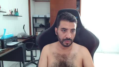 Snapshot of vallartamexi chatting on June 2, 11:51 pm Roberto Carlos online show from June 2, 11:51 pm