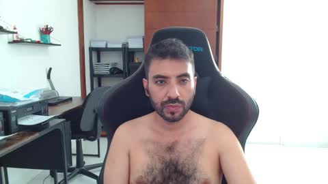 Snapshot of vallartamexi chatting on June 6, 10:03 pm Roberto Carlos online show from June 6, 10:03 pm