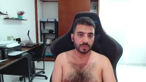 Snapshot of vallartamexi chatting on June 8, 10:21 pm Roberto Carlos online show from June 8, 10:21 pm