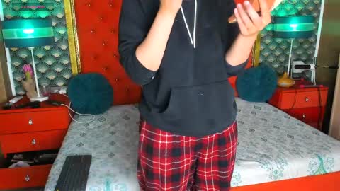 Valerie Val V online show from May 29, 12:58 pm