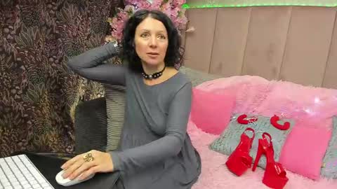 ValleriWind online show from January 7, 1:14 pm