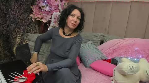 ValleriWind online show from January 8, 3:17 pm