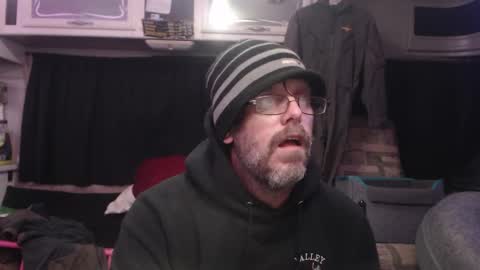 ValleyCamBoy and Friends online show from November 30, 11:20 pm