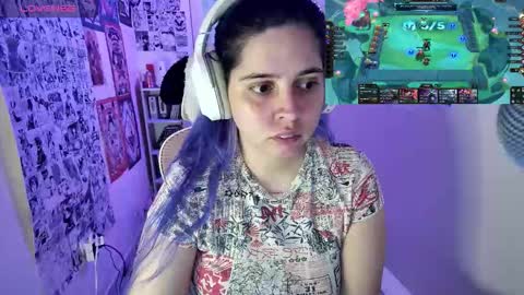 Snapshot of vallolet1_ chatting on November 11, 6:02 am Im Violet online show from November 11, 6:02 am