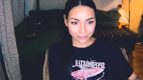 Little Devil online show from December 4, 7:23 pm