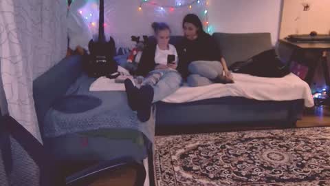 Little Devil online show from February 26, 8:22 pm