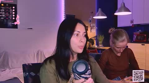 Little Devil online show from September 10, 10:43 pm