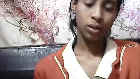 valysexyhot online show from June 18, 9:47 am