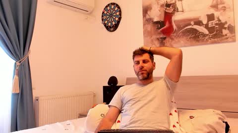 valyvalisimo online show from February 26, 5:50 am