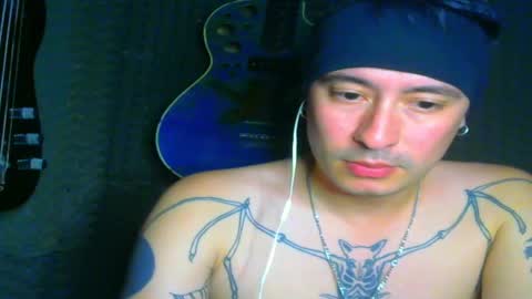 Snapshot of vampireathome chatting on February 21, 5:46 am vampireathome online show from February 21, 5:46 am
