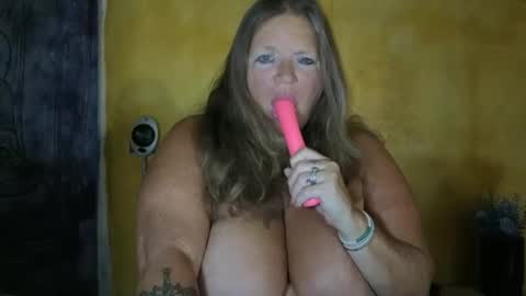 vampwoman online show from May 26, 8:32 am