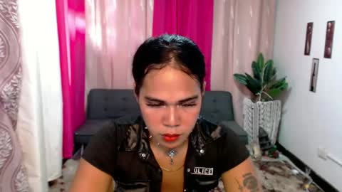 vampy_ebony_laxine online show from September 10, 12:43 am