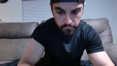 Snapshot of vampz888 chatting on November 24, 12:21 am HUNG LATINO 888 bigcock fit athletic latino online show from November 24, 12:21 am