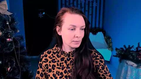 Vanda online show from December 21, 8:10 am