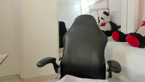 Snapshot of vanel_lope chatting on May 15, 11:23 pm Vanel Lope online show from May 15, 11:23 pm
