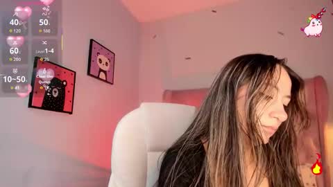 vanelope_evans_ online show from March 1, 1:02 pm