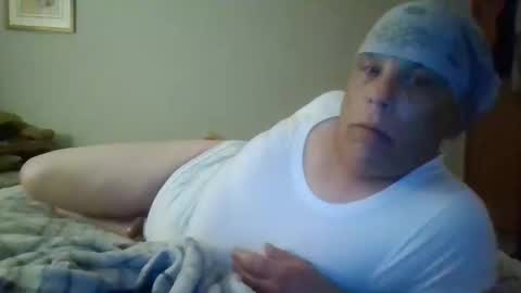 greeneyebandit online show from April 25, 9:01 am