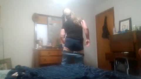 Snapshot of vanessa3211 chatting on June 8, 8:58 am greeneyebandit online show from June 8, 8:58 am