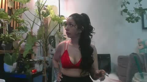 vanessa__foxx online show from February 12, 5:58 pm