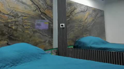 Snapshot of vanessa_cordoba chatting on October 9, 11:30 am vanessa_cordoba online show from October 9, 11:30 am