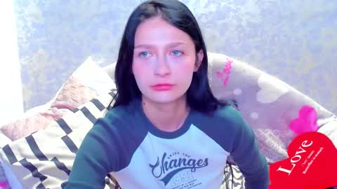 RUSSIAN BARBIE BABE online show from October 2, 4:41 am