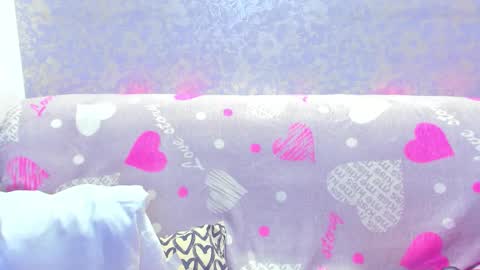 Snapshot of vanessa_florence chatting on December 21, 1:46 am RUSSIAN BARBIE BABE online show from December 21, 1:46 am