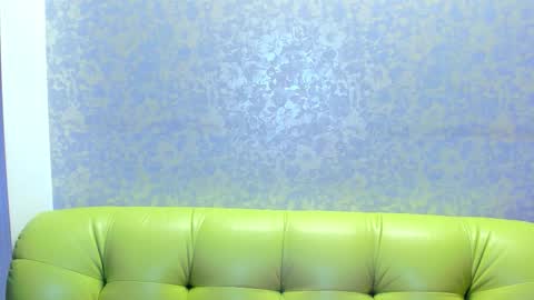 Snapshot of vanessa_florence chatting on March 4, 1:11 am RUSSIAN BARBIE BABE online show from March 4, 1:11 am