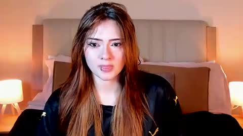 Snapshot of vanessa_foxyy chatting on June 20, 6:44 pm vanessa_foxyy online show from June 20, 6:44 pm