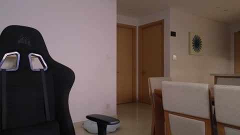 vanessa online show from January 1, 10:32 am